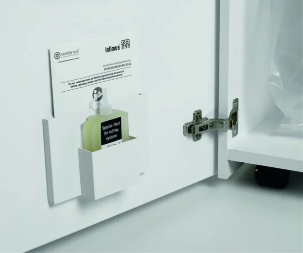 PUERTA ABATIBLE EN INTIMUS 120 cp7